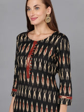 Women Cotton Blend Ethnic Printed Kurta